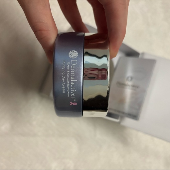 Dermalectives - Picture 3 of 3